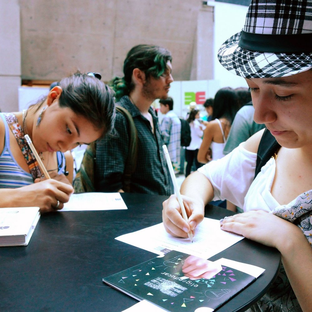 Este domingo se conocen los resultados de las postulaciones a las universidades