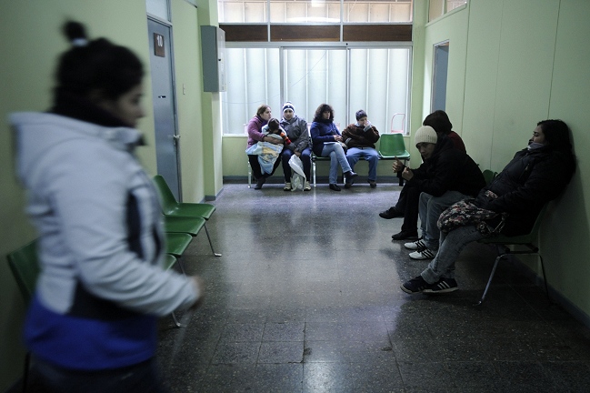 Trabajadores de Codelco permanecen internados tras intoxicación en El Teniente