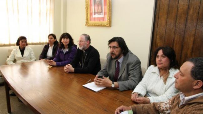 Obispo y animalistas pidieron investigar matanza de perros en Punta Arenas