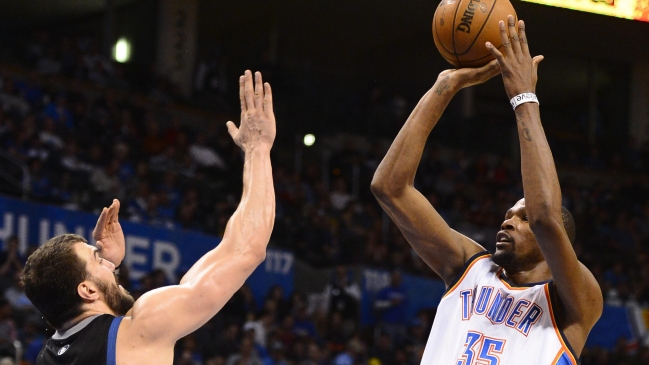 Un enorme Kevin Durant comandó el triunfo de Oklahoma City ante Phoenix