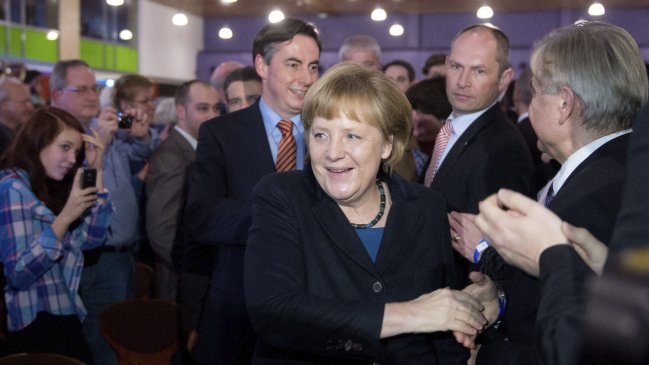 Merkel logró el déficit cero en 2012 pese al freno de la economía