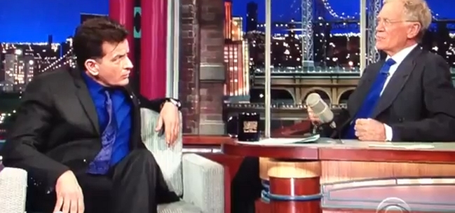 Charlie Sheen confesó que le gustaría participar en el último capítulo de 