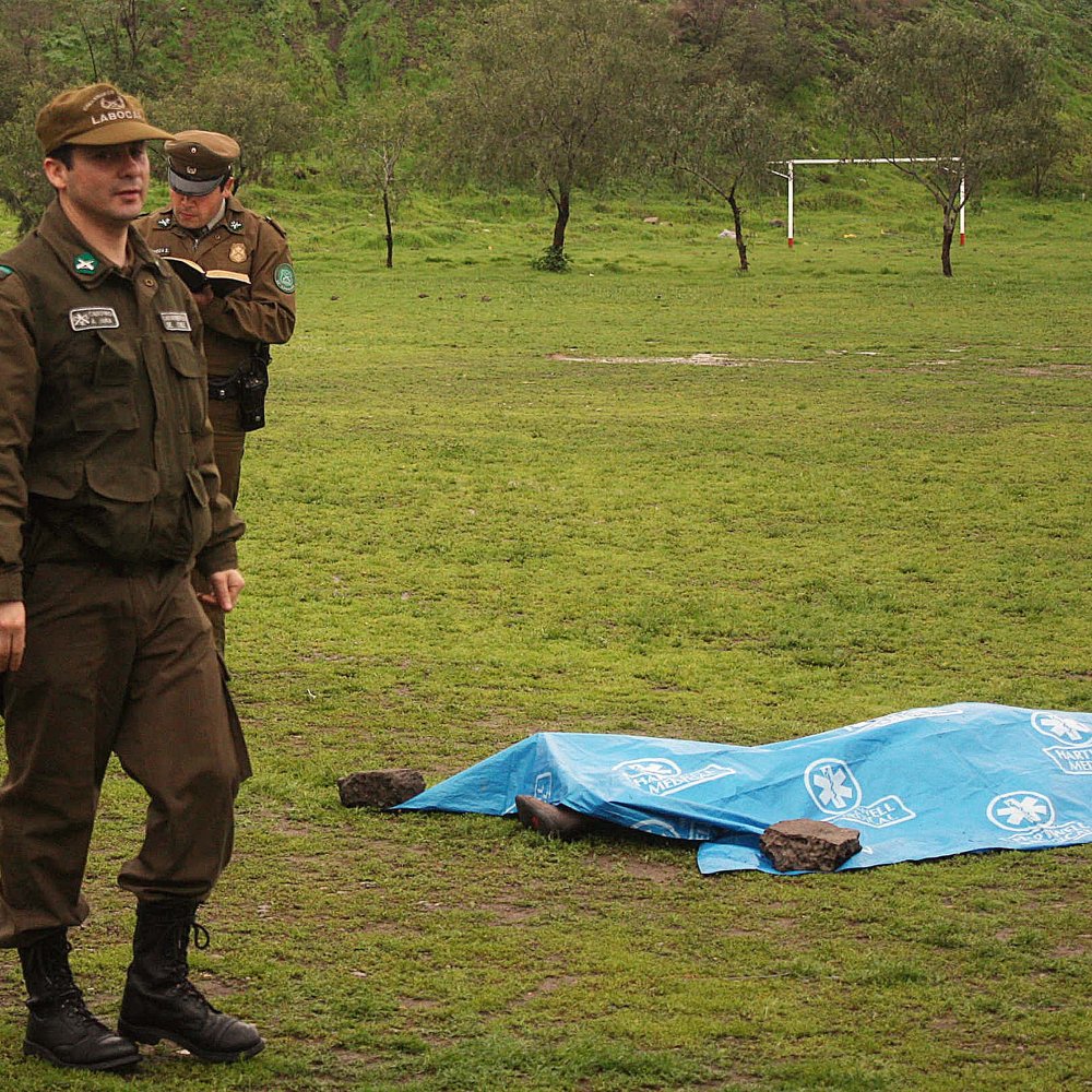 Vecinos encontraron cuerpo carbonizado en Lampa