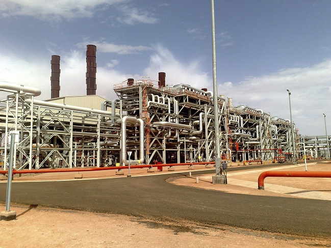 Terroristas mantienen 