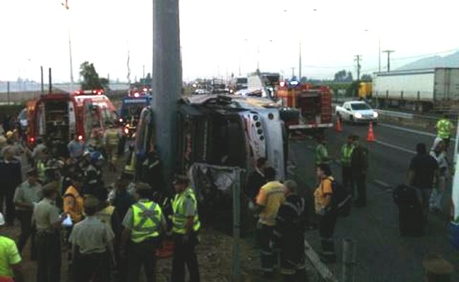 Fatal volcamiento de un bus en Mostazal