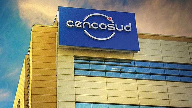 Gerente de Cencosud: Gobierno rogó a Argentina envío de mercadería con fines humanitarios