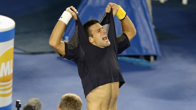 Djokovic venció en épico partido a Wawrinka para avanzar en Australia