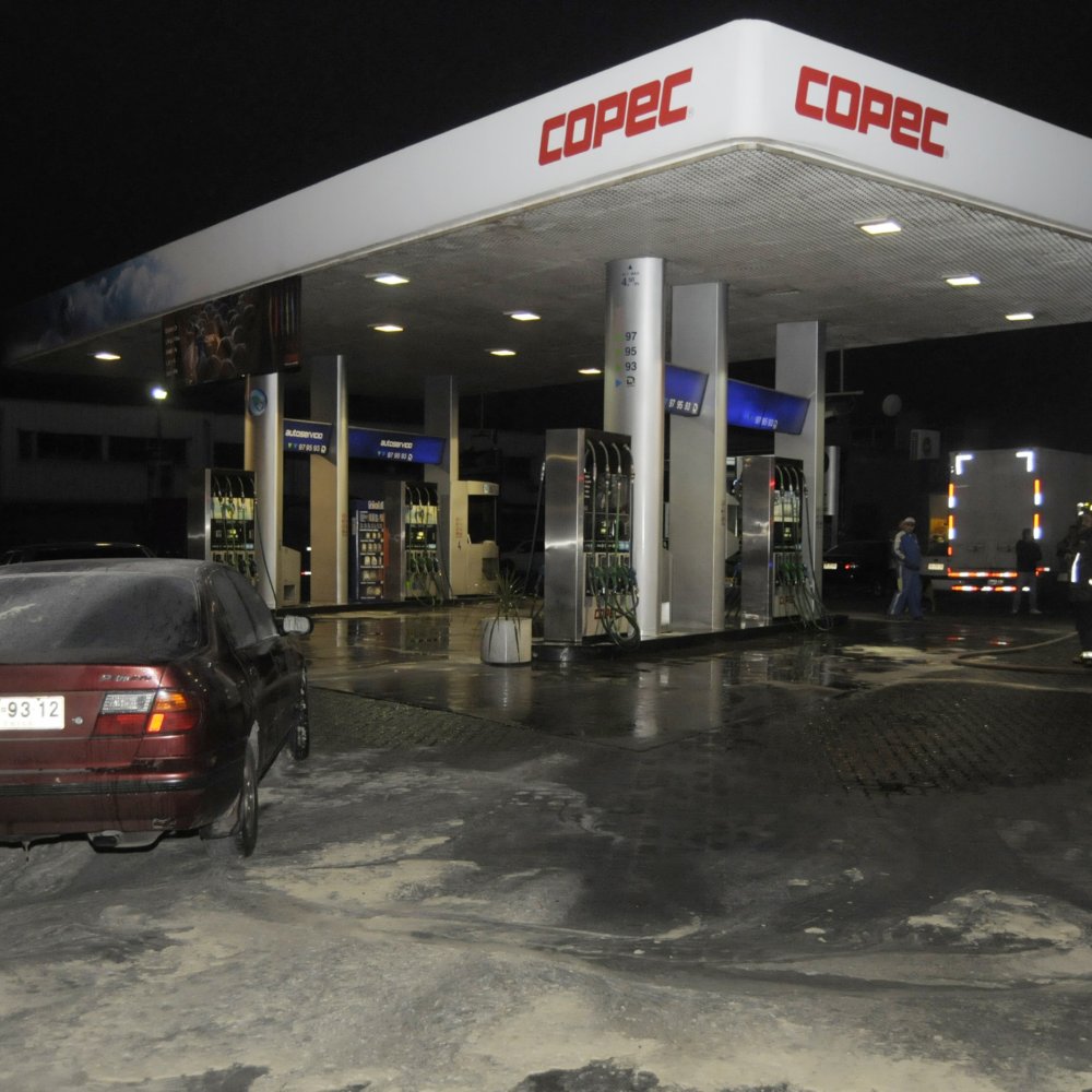 Detective frustró asalto de servicentro en Lampa