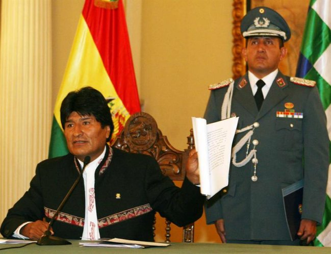 Evo Morales: Hugo Chávez ya recibe fisioterapia para volver a su país