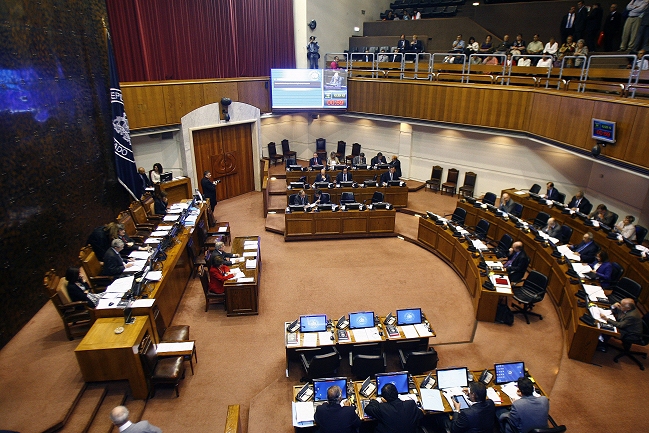 Conozca cómo votaron los senadores el rechazo a modificar el binominal