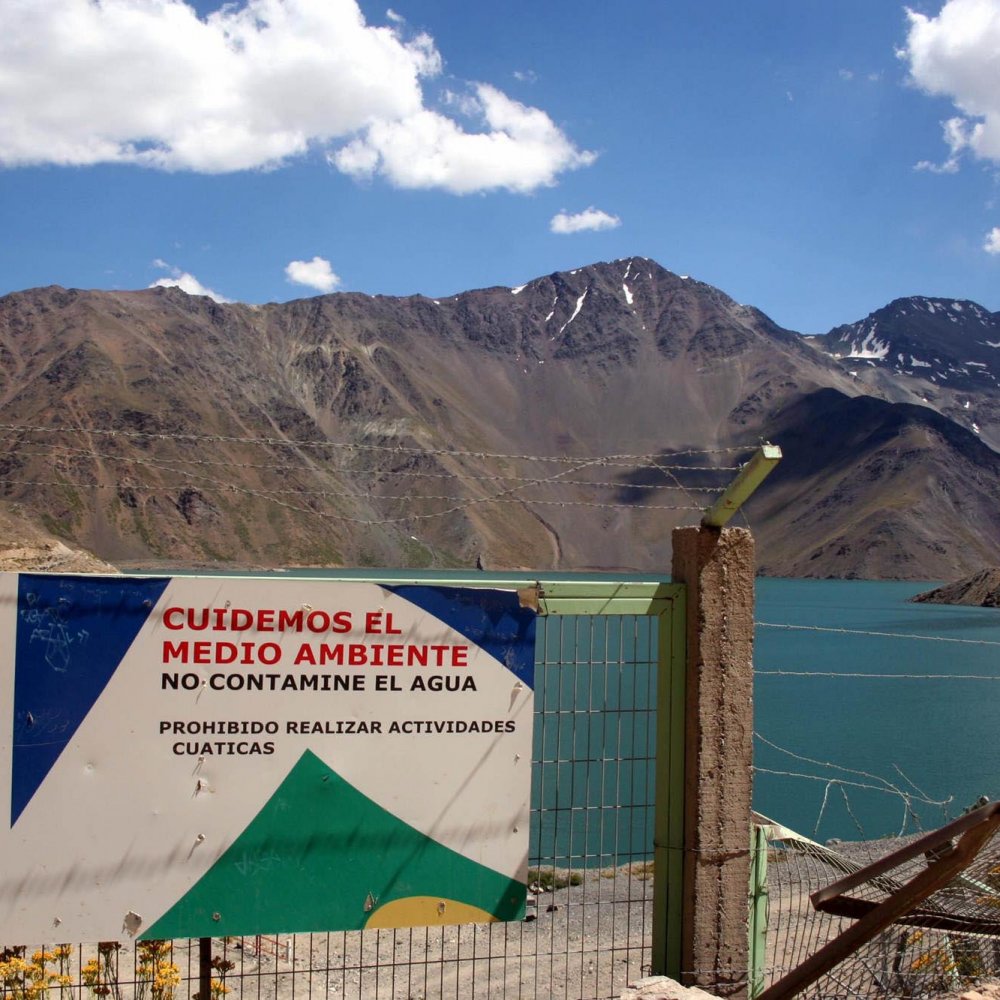 Aguas Andinas espera reponer suministro en la madrugada del miércoles