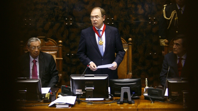 Presidente del Senado de España destacó integración económica con Chile