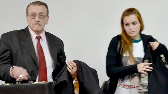 Justicia autorizó boda de una joven con condenado por asesinato de su gemela