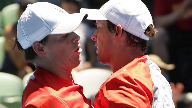 Hermanos Bryan lograron por sexta vez el título de dobles en el Abierto de Australia