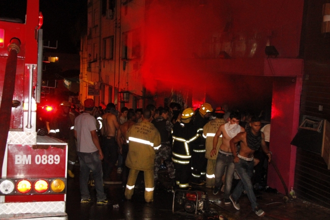 Licencia de funcionamiento de discoteca en Brasil estaba vencida desde agosto