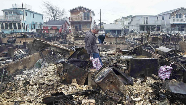 Congreso de EE.UU. aprobó 60.000 millones de dólares para víctimas de 