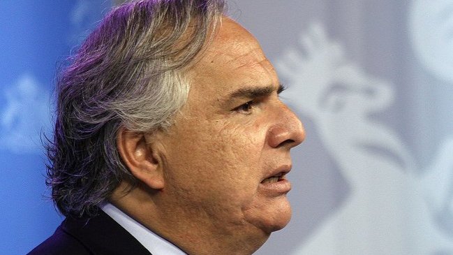 Ministro Chadwick aclaró que el caso SII 