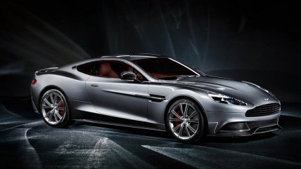   Aston Martin presentó su nuevo modelo Vanquish 