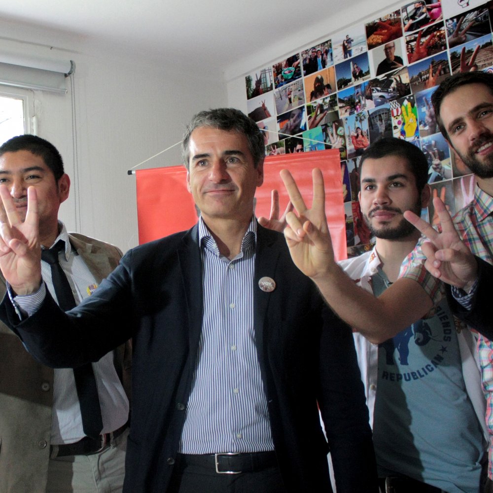 Comando de Velasco descartó que se reste de la primaria