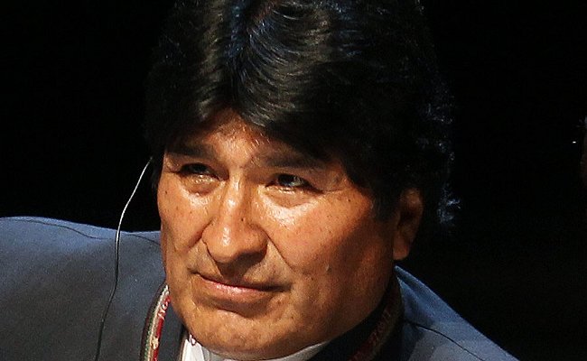 Abogados chilenos defenderán a militares bolivianos detenidos en el norte