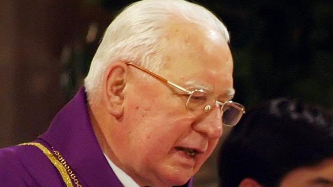 Cardenal Medina calificó la homosexualidad como una 