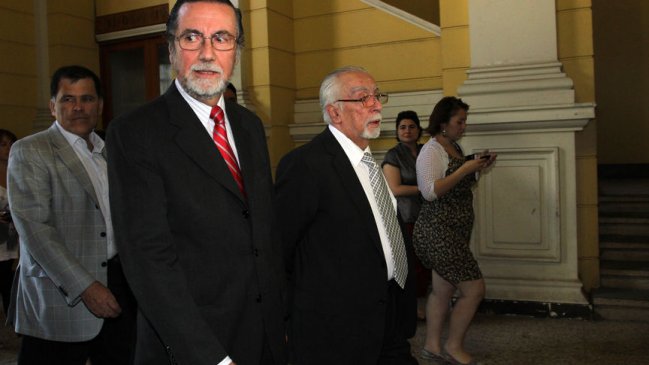 Rector de la U. de Chile se opone 