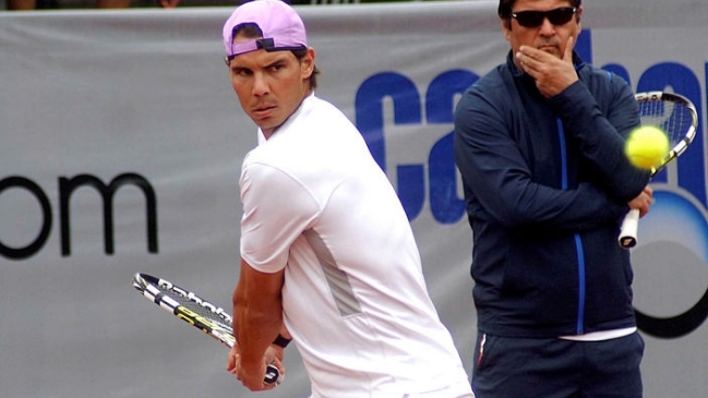Rafael Nadal entrena con Nicolás Massú en el Club Naval Las Salinas