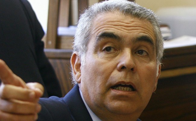 Contraloría cuestionó nombramientos en la Subsecretaría para las Fuerzas Armadas