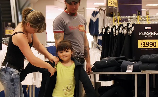 Uniformes escolares: Sernac detectó diferencias de precios de hasta 314 por ciento