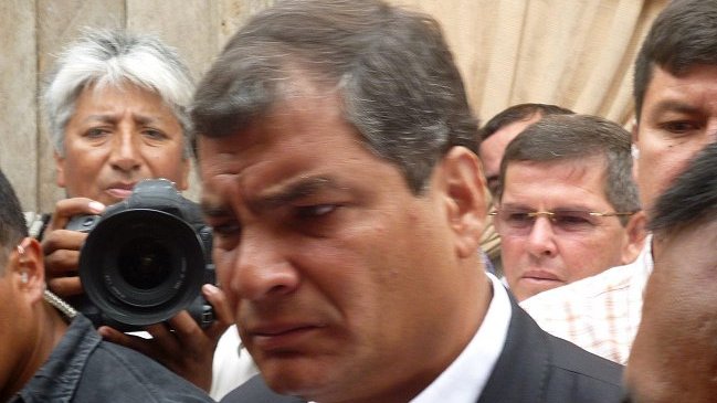Rafael Correa dijo que ataque no tuvo trasfondo político y reanudó campaña