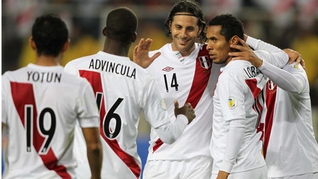 Perú venció a Trinidad y Tobago en un amistoso para preparar el duelo con Chile