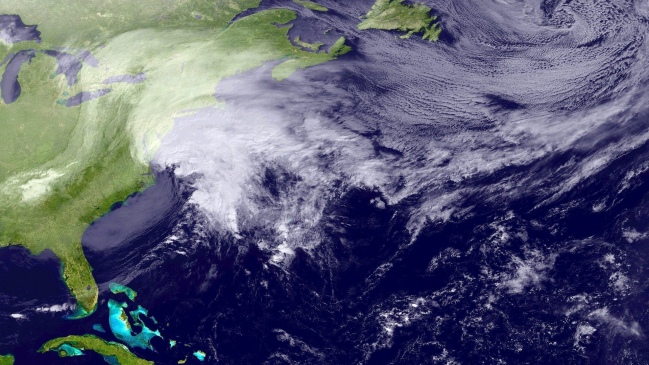 Autoridades declararon emergencia en cuatro estados por tormenta de nieve 