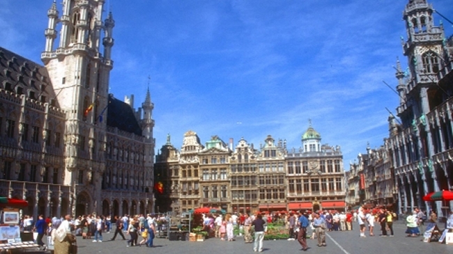 Niño vulneró seguridad de aeropuerto y voló desde Bélgica a España sin pasajes