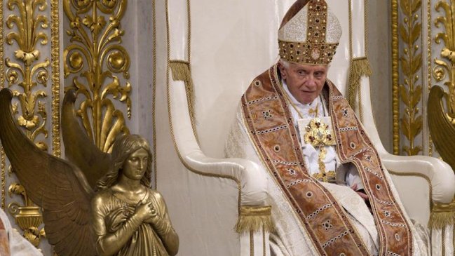 Experta detalló los pasos para elegir al sucesor de Benedicto XVI