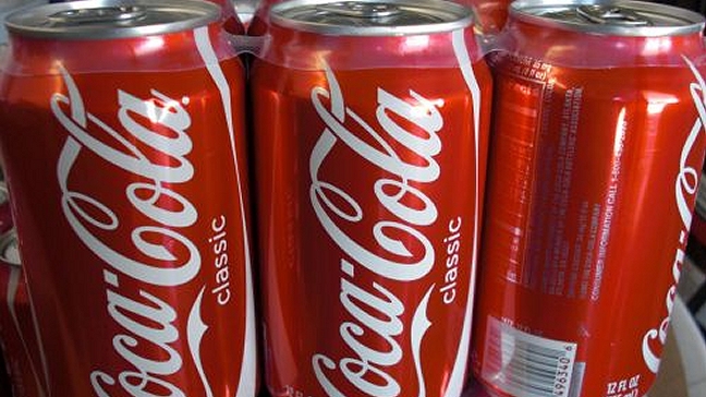 Neozelandesa murió de una arritmia cardíaca por beber demasiada Coca Cola