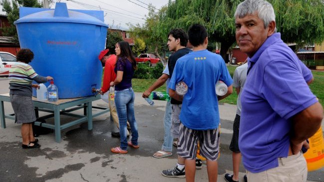 Concejal de El Bosque: Estamos pagando el costo de la ineficiencia de Aguas Andinas