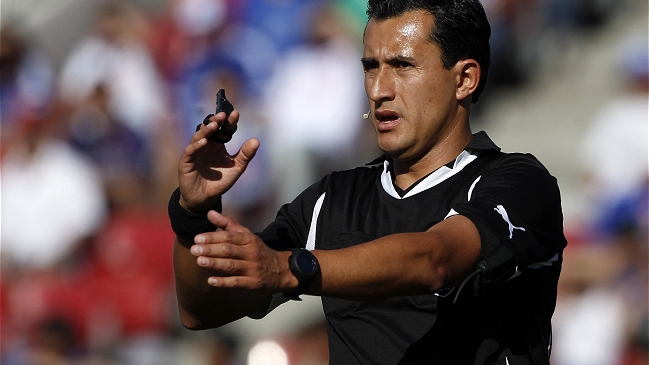 Diarios ecuatorianos criticaron con dureza a Osses por su cometido en Libertadores