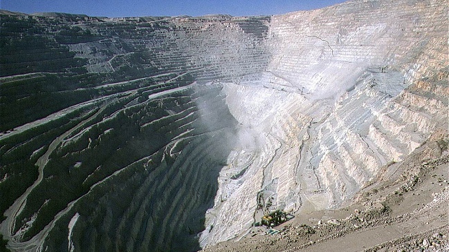 Aporte de la minería a ingresos del Estado cayó al 14 por ciento en 2012