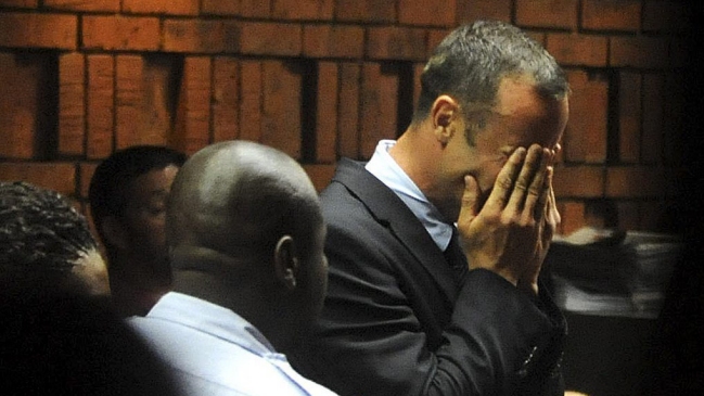 Oscar Pistorius arriesga cadena perpetua tras ser acusado