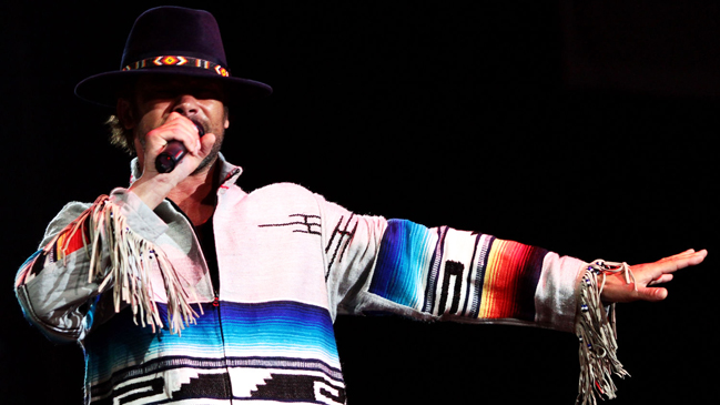 Jamiroquai pagó su deuda pendiente con el público chileno