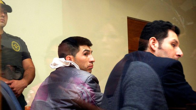 Trabajadores solidarizaron con imputado por incendio en Valparaíso