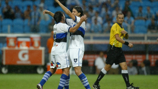 Huachipato recibe a Caracas para seguir encumbrado en la Libertadores