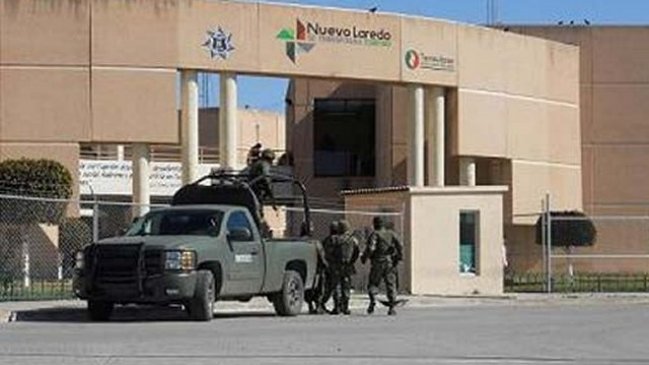 Autoridades buscan a jefe policial de Nuevo Laredo tras asesinato de sus hermanos