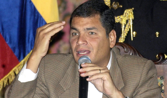 Ex PDI abandonó embajada de Ecuador sin resolverse su petición de asilo