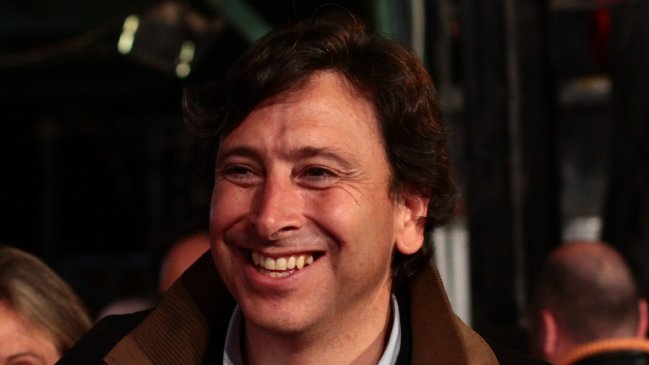 Golborne: Que la ansiedad de algunos no nos lleve a descalificaciones