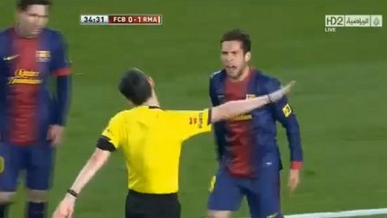 El árbitro se transformó en defensa de Real Madrid ante Barcelona