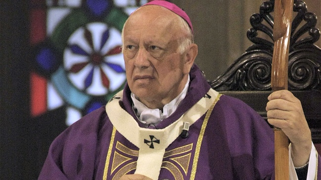 Arzobispo Ezzati respaldó a cardenal Errázuriz tras críticas del NYT