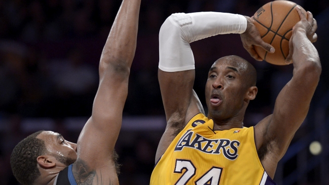 Bryant desplegó su mejor juego para comandar triunfo de los Lakers