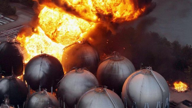 Operarios de Fukushima se exponen a cuatro veces más radiación que antes de crisis