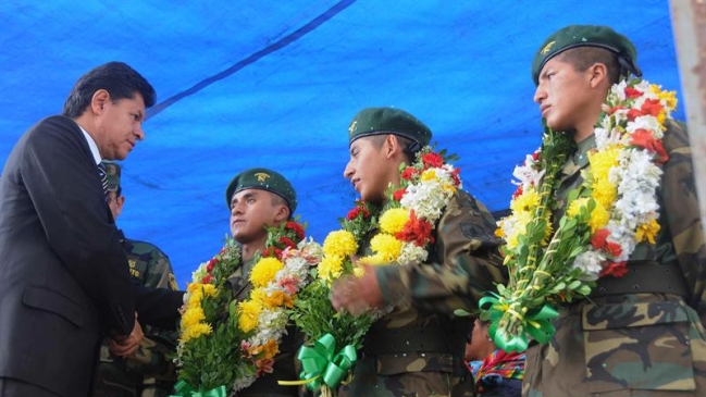 Soldados bolivianos serán condecorados por Evo Morales el lunes